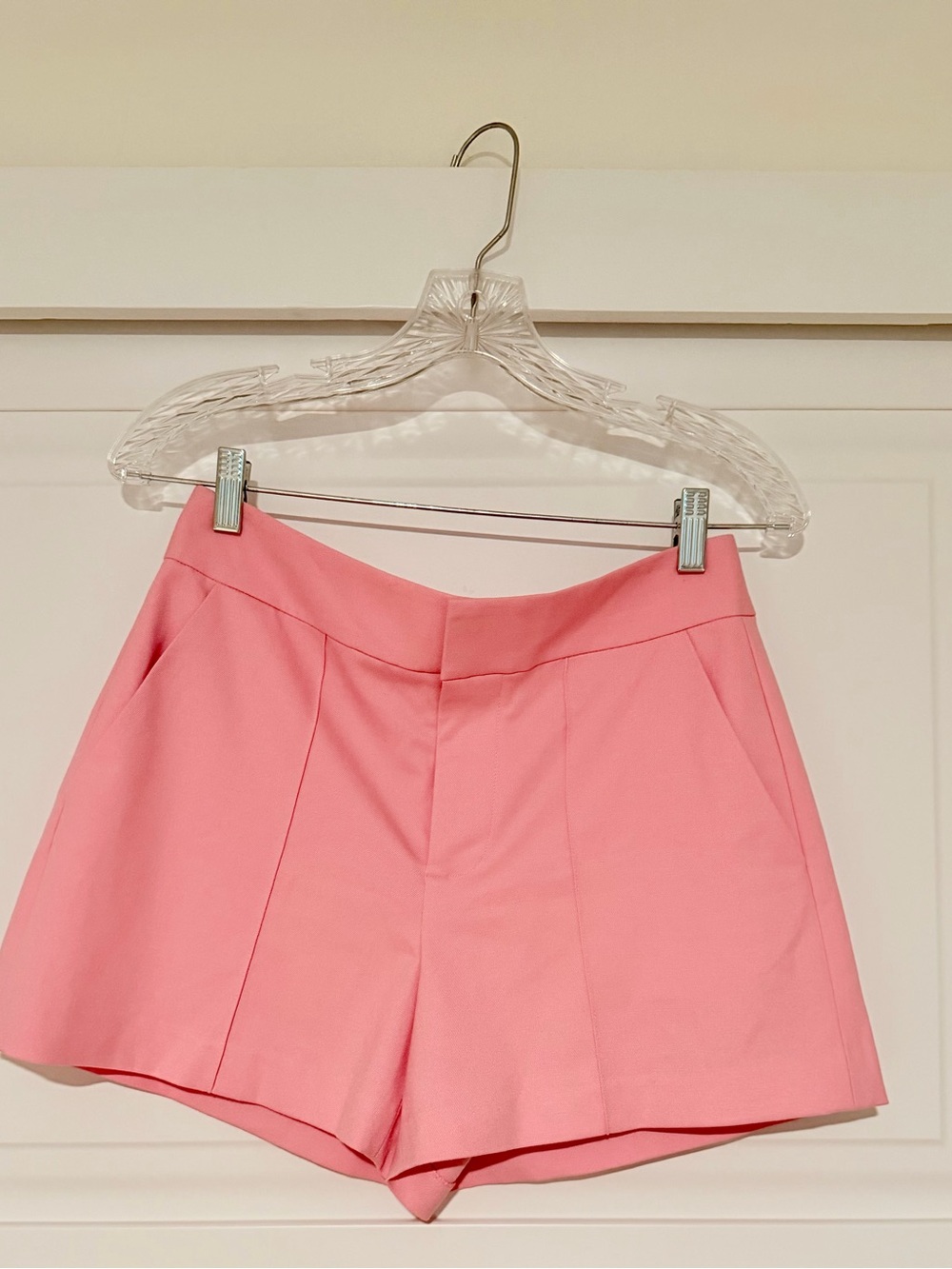 Alice + Olivia Pink High-Waist Tailored Shorts - NWT - Size 6